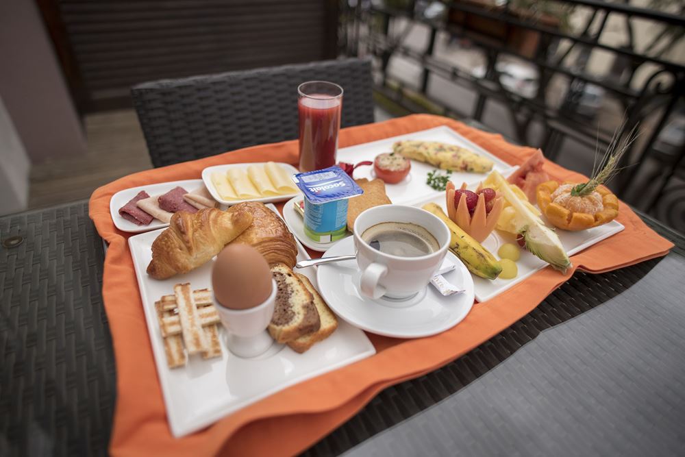 Petit déjeuner Le Louvre Hôtel&Spa